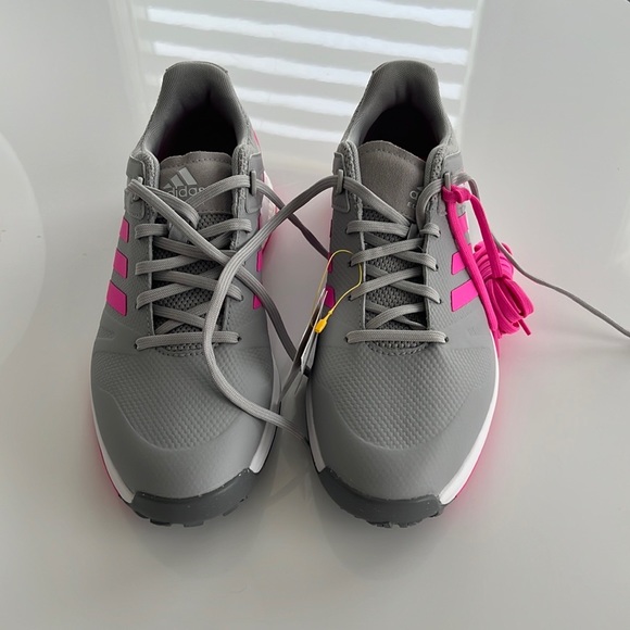 Adidas Womens Golf Shoes size 10 spikeless - Picture 5 of 8